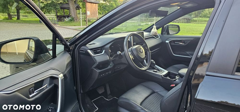 Toyota RAV4 2.5 Hybrid Black Edition by JBL 4x4 - 14