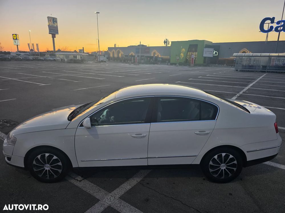 Volkswagen Passat Variant 2.0 TDI 4Motion Comfortline - 3