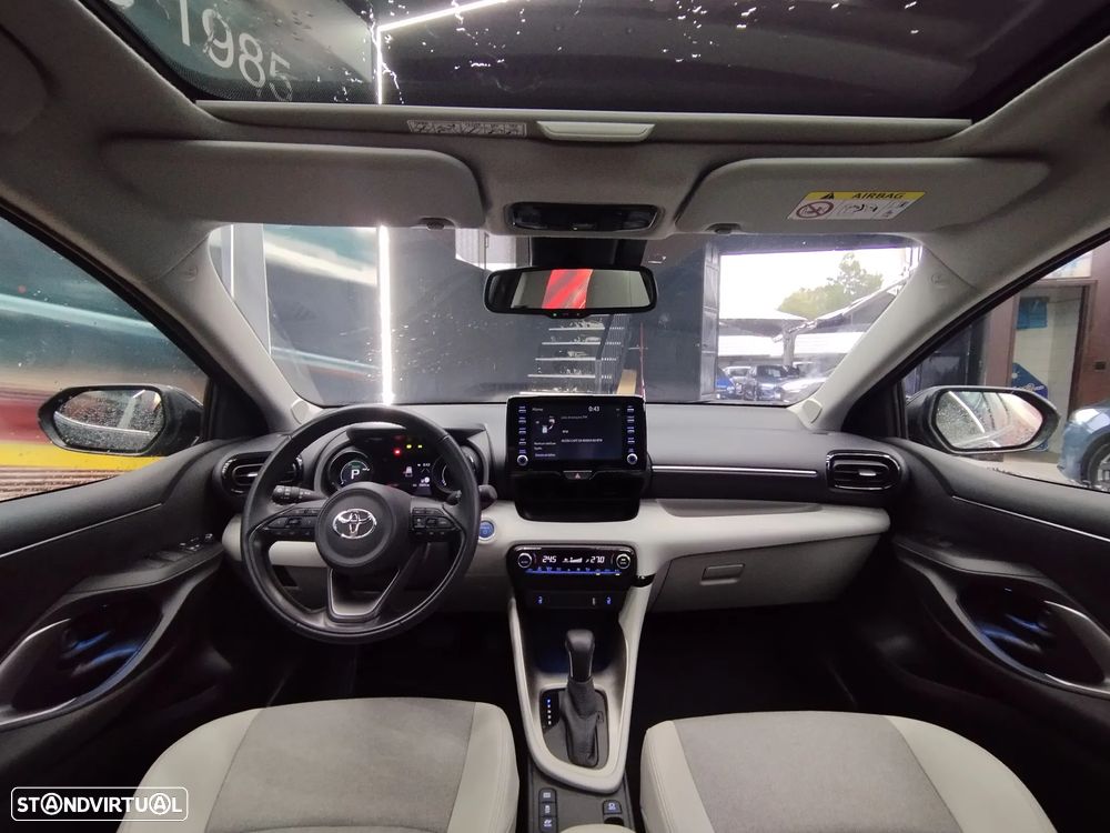 Toyota Yaris 1.5 HDF Luxury - 16