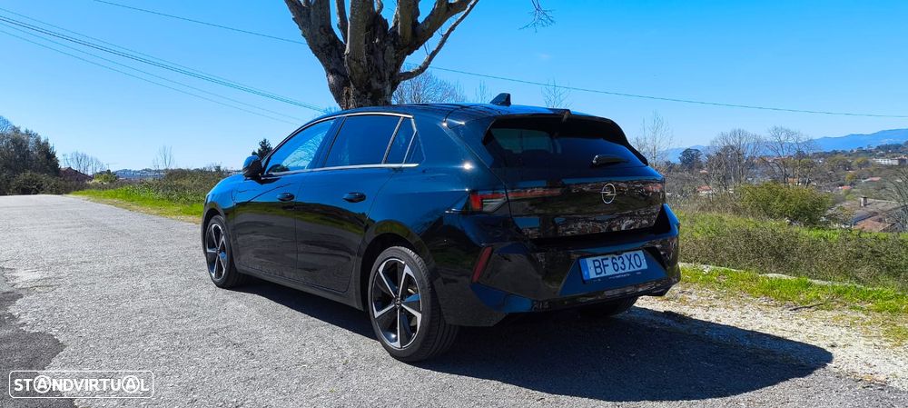 Opel Astra 1.5 D Elegance Aut. - 3