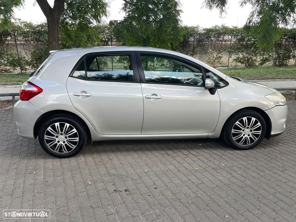 Toyota Auris 1.4 VVT-i AC - 5
