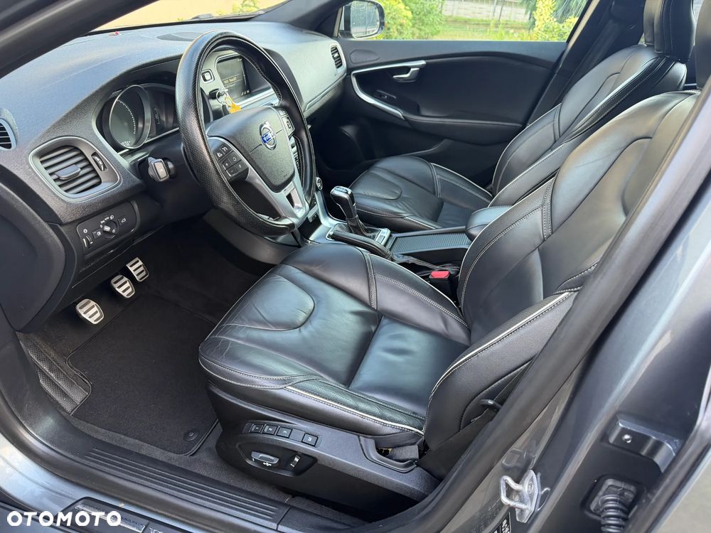 Volvo V40 D4 RDesign - 17