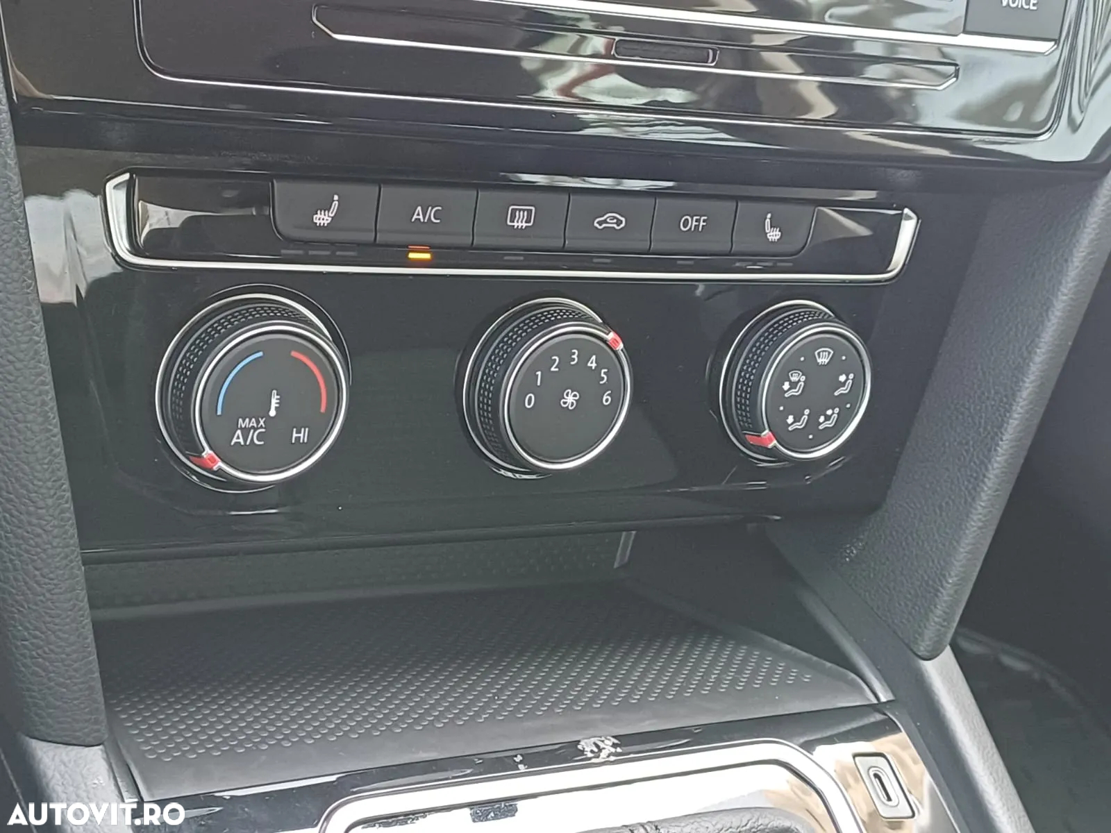 Volkswagen Passat 2.0 TDI DSG Comfortline - 18