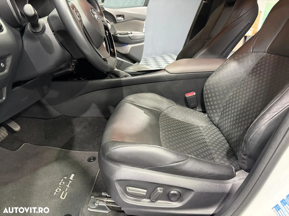 Toyota C-HR 2.0 HSD 184 CP 4x2 CVT Classy - 21