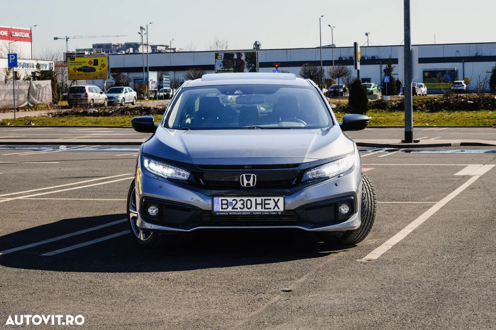 Honda Civic 1.5 VTEC Turbo CVT Executive - 9