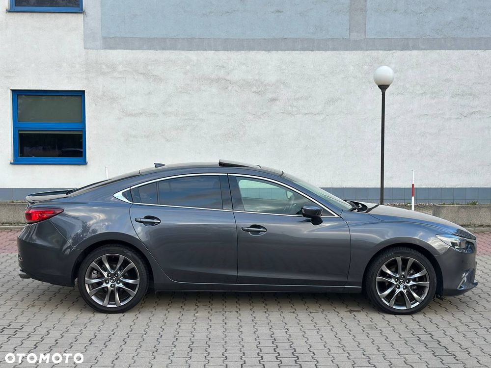 Mazda 6 - 8