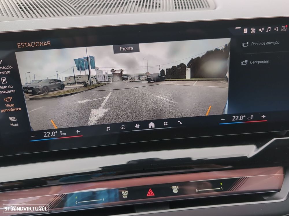 BMW i5 eDrive40 - 23