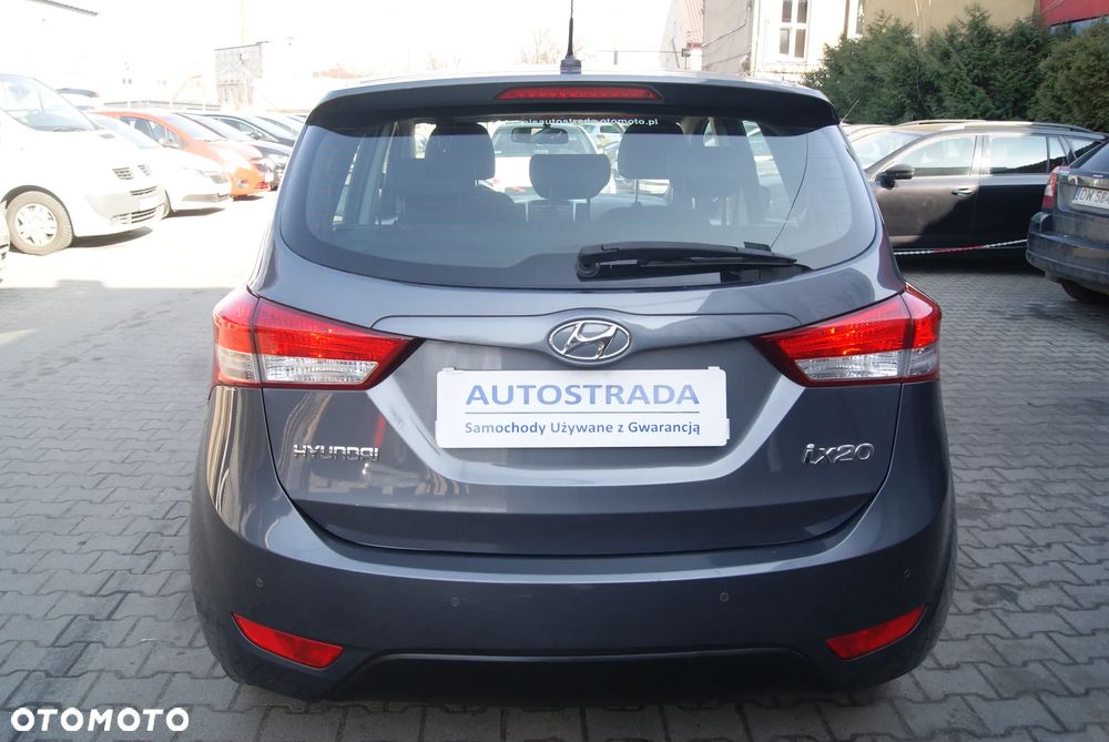Hyundai ix20 1.4 Comfort - 4