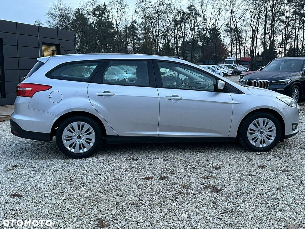Ford Focus 1.5 EcoBlue SCR Trend - 9
