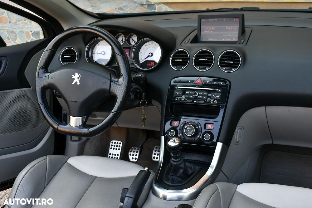 Peugeot 308 2.0 HDI Sport Pack - 16