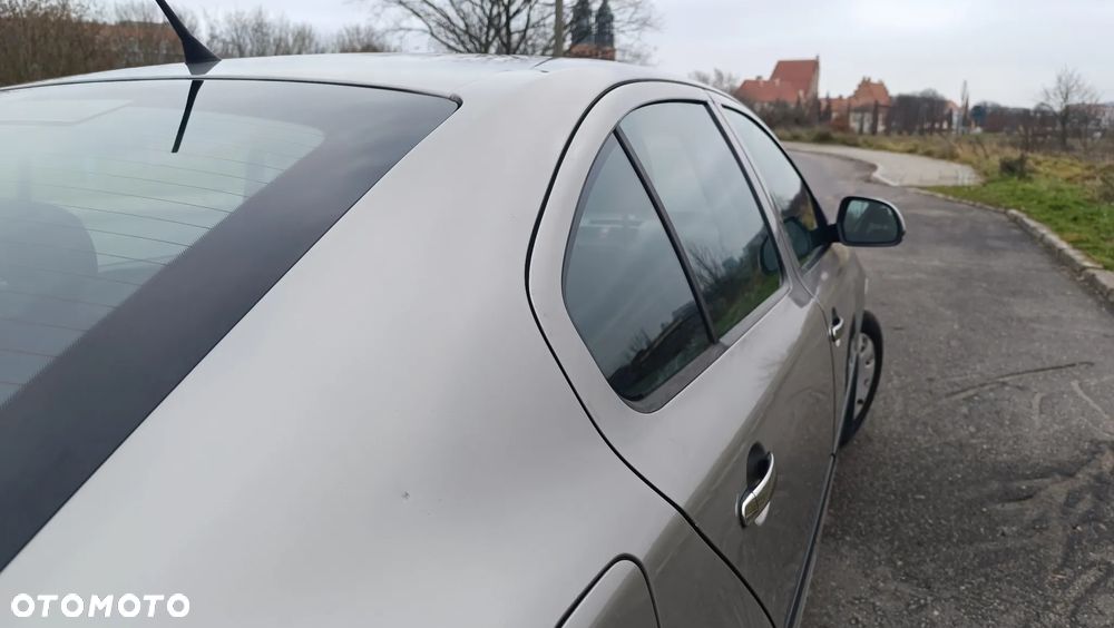 Skoda Octavia 1.6 - 15
