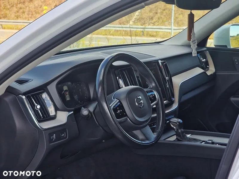 Volvo XC 60 T5 AWD Inscription - 15