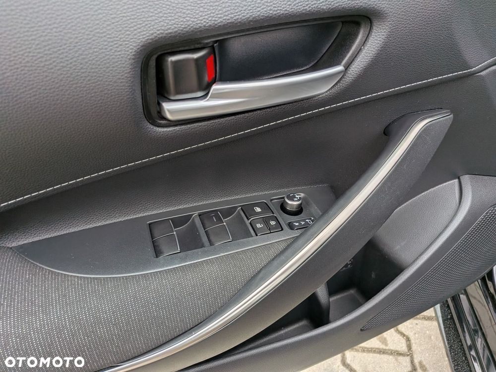 Toyota Corolla 1.8 Hybrid Comfort - 26