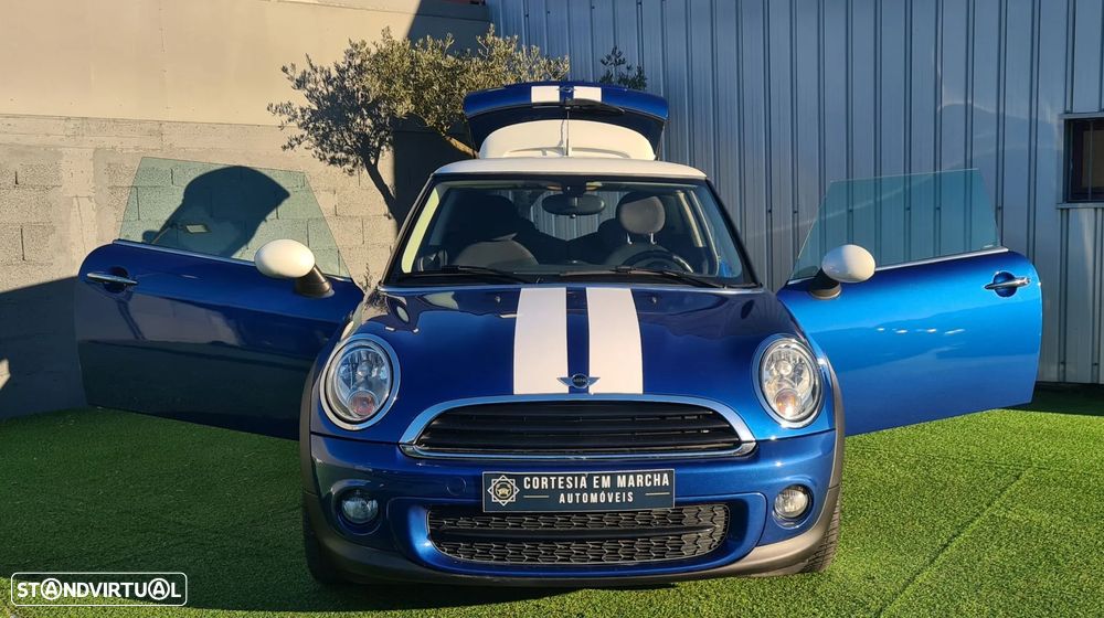 MINI 3 Portas One D - 15