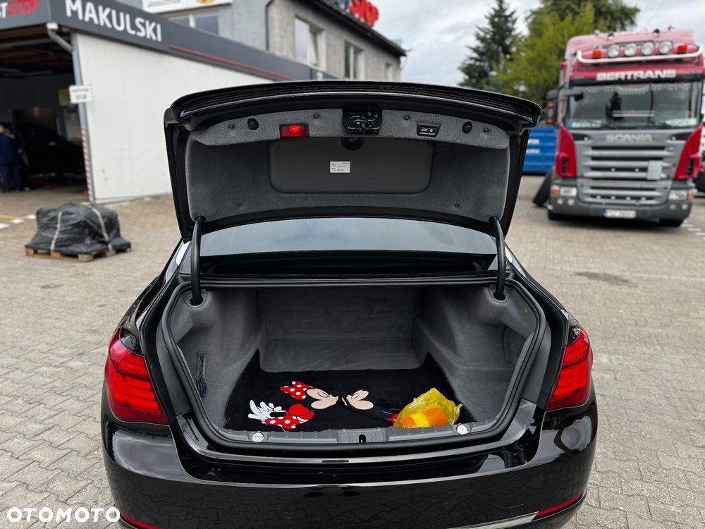 BMW Seria 7 730Ld - 20