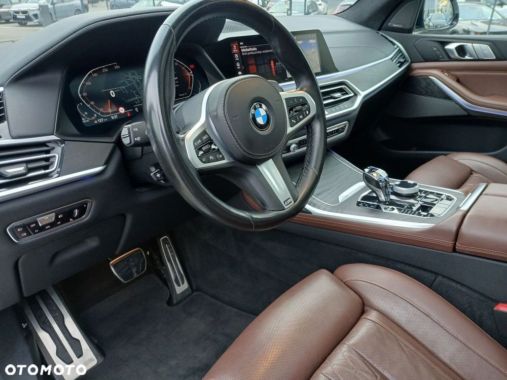BMW X7 - 10
