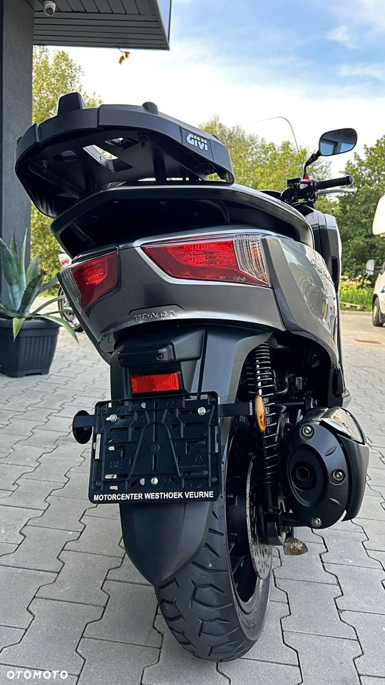 Honda NSS - 21