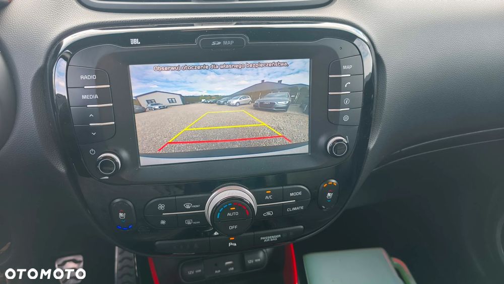 Kia Soul 1.6 GDI White&Red Edition - 8