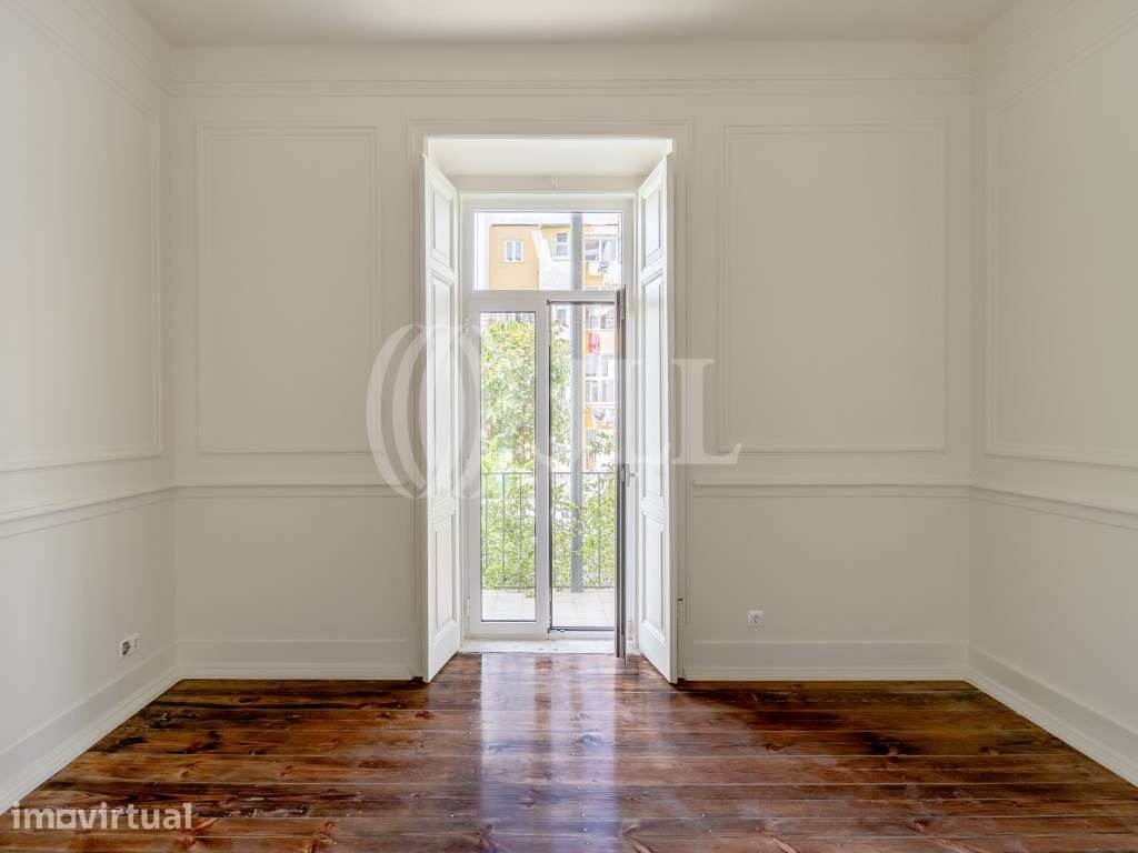 Apartamento T2+1 com varanda em Campo de Ourique, Lisboa - Grande imagem: 3/29