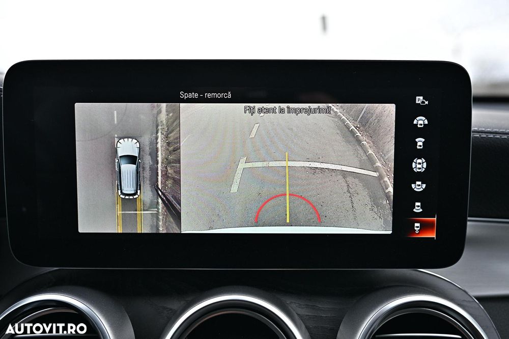 Mercedes-Benz GLC 300 e 4MATIC - 16