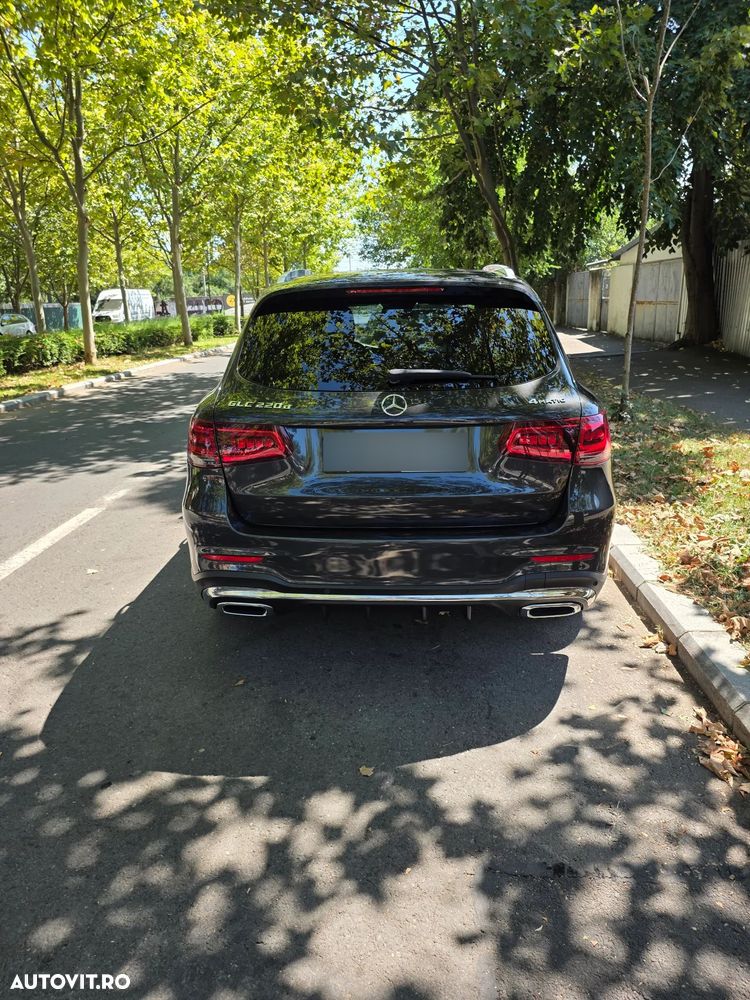 Mercedes-Benz GLC 220 d 4MATIC - 4