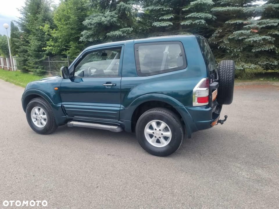 Mitsubishi Pajero - 7