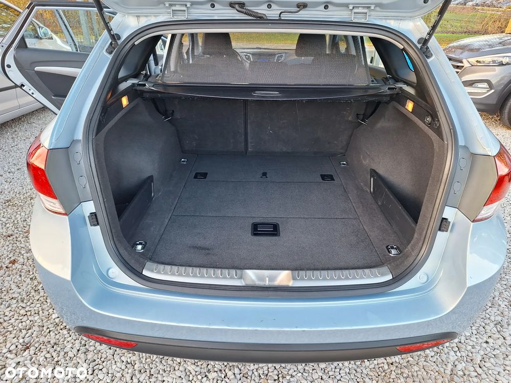 Hyundai i40 1.6 Comfort - 36