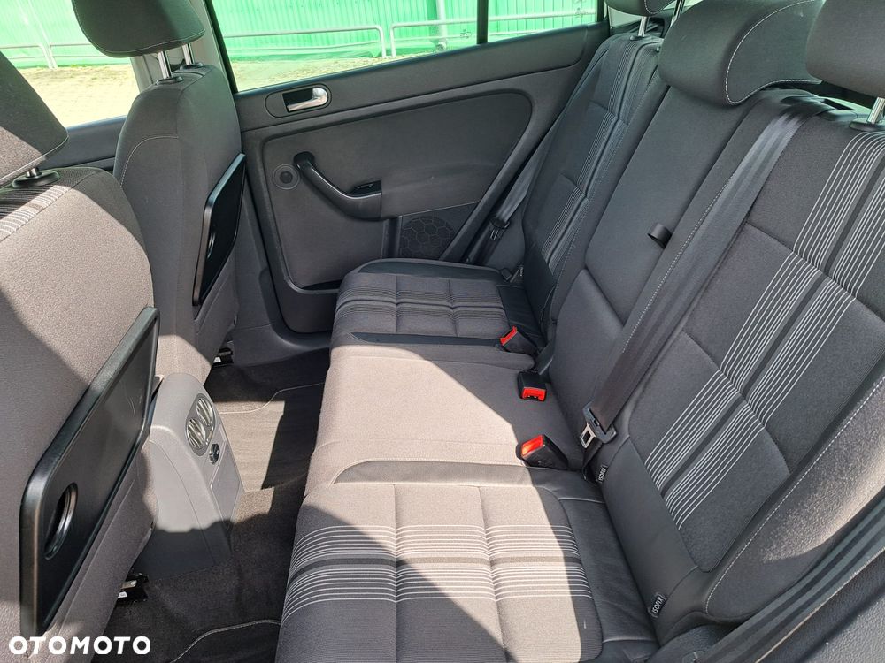 Volkswagen Golf Plus 1.6 TDI DPF BlueMotion Technology Life - 19