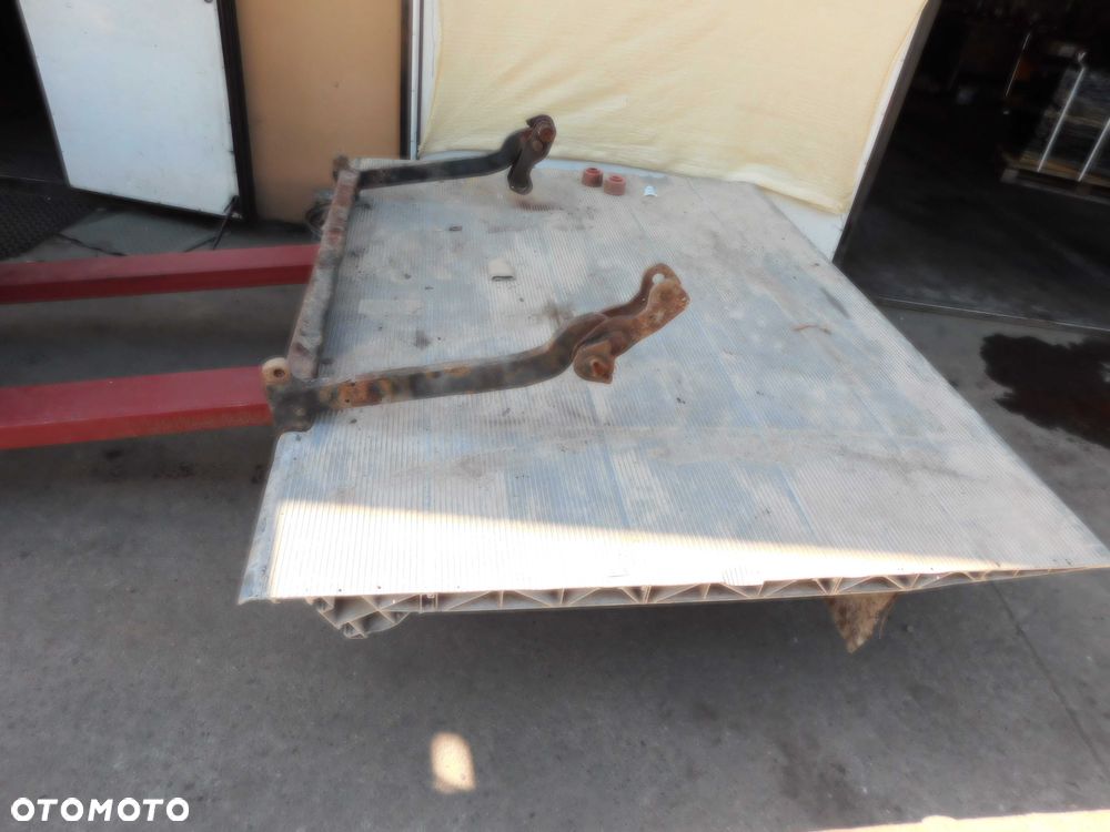 Klapa platforma windy kontenera aluminiowa Mercedes Sprinter 205x160