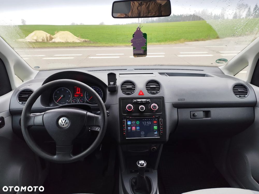 Volkswagen Caddy Life - 19