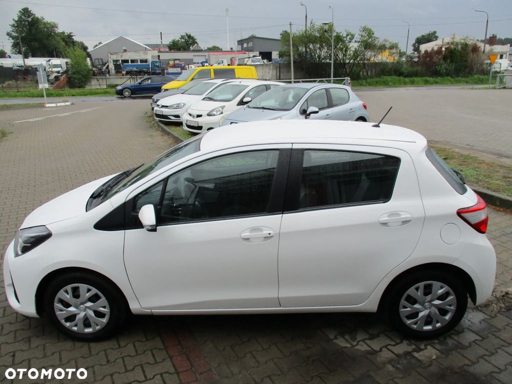 Toyota Yaris - 7
