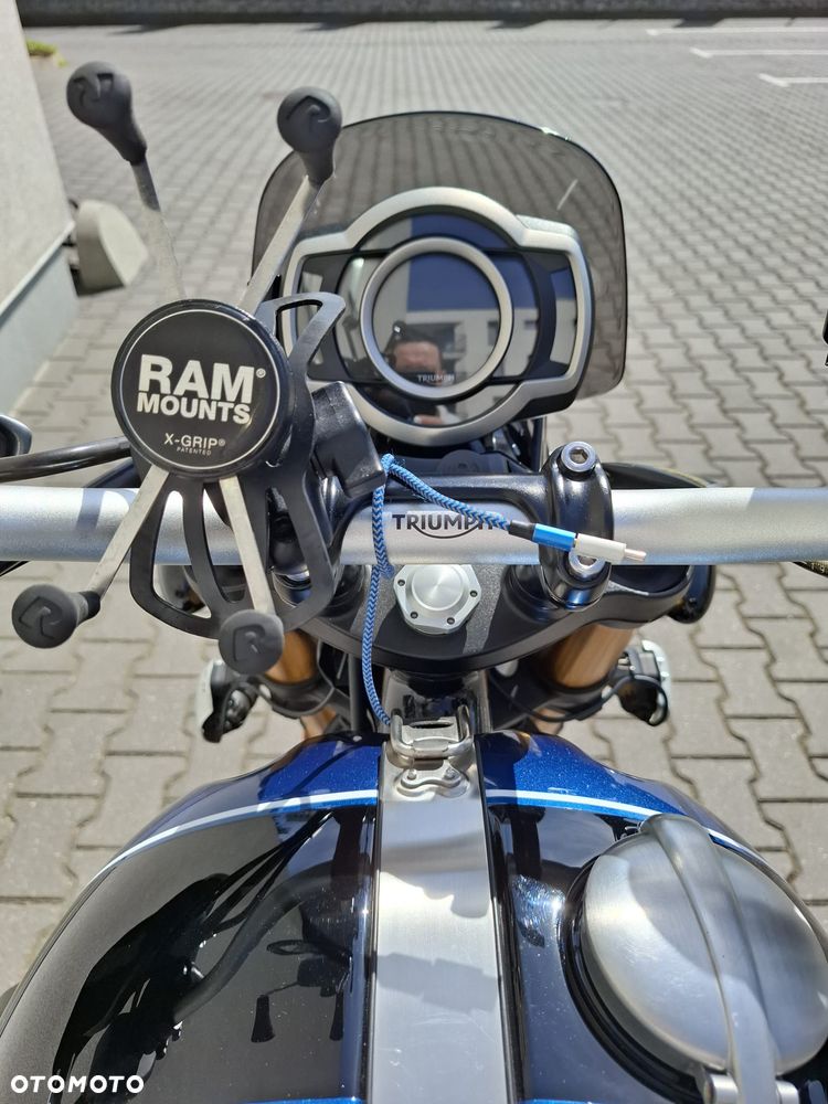 Triumph Scrambler - 11