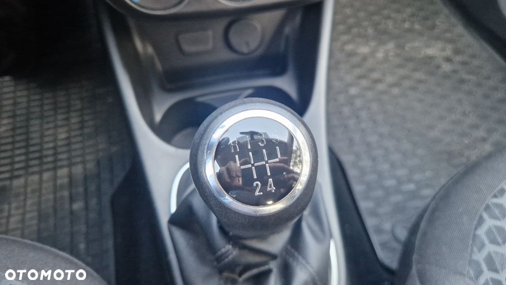 Opel Corsa 1.4 Enjoy - 17