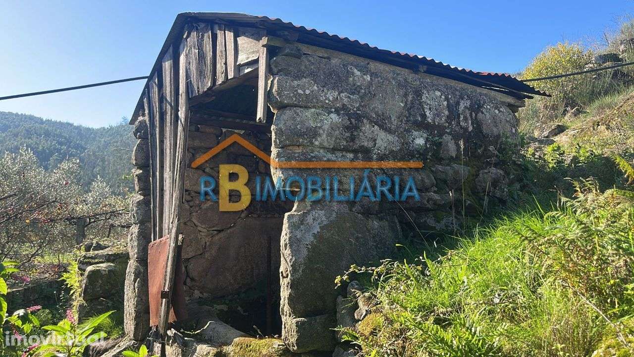 Moradia em ruínas + terreno para construção em Mansores - Grande imagem: 5/9