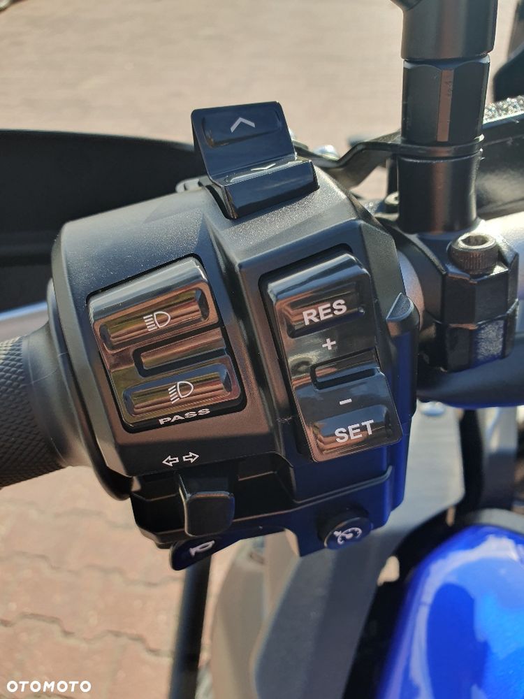 Yamaha Super Tenere - 20