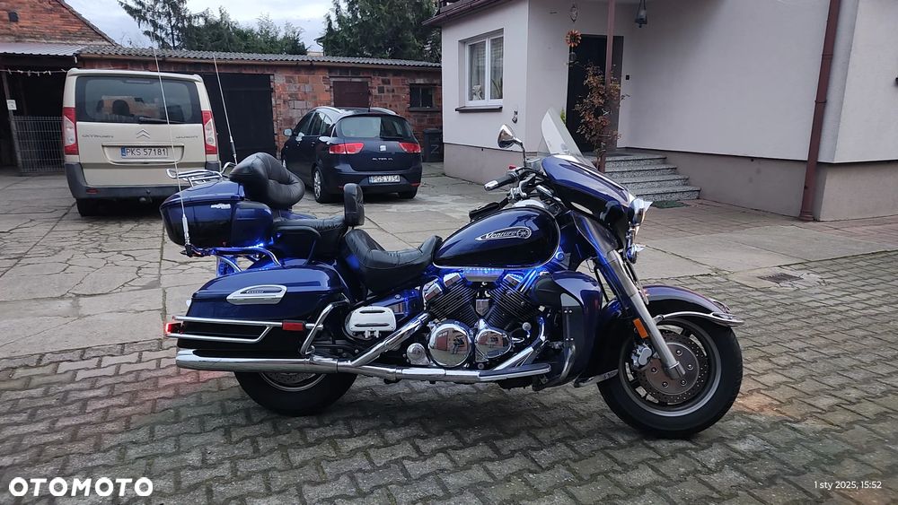 Yamaha Venture - 3