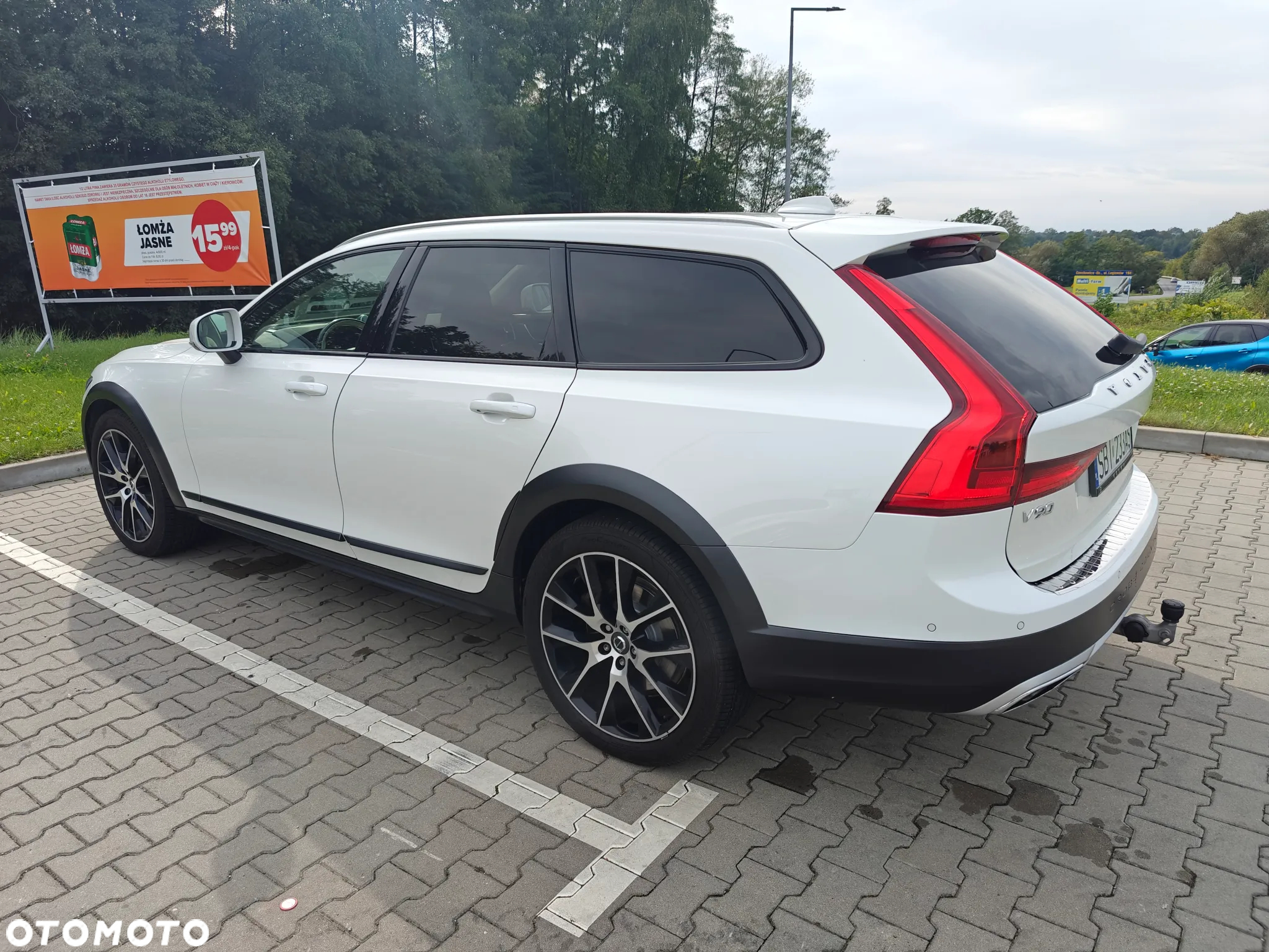 Volvo V90 Cross Country - 8