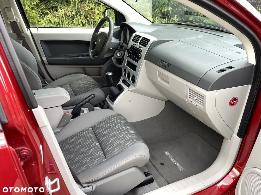 Dodge Caliber 1.8 SXT - 11