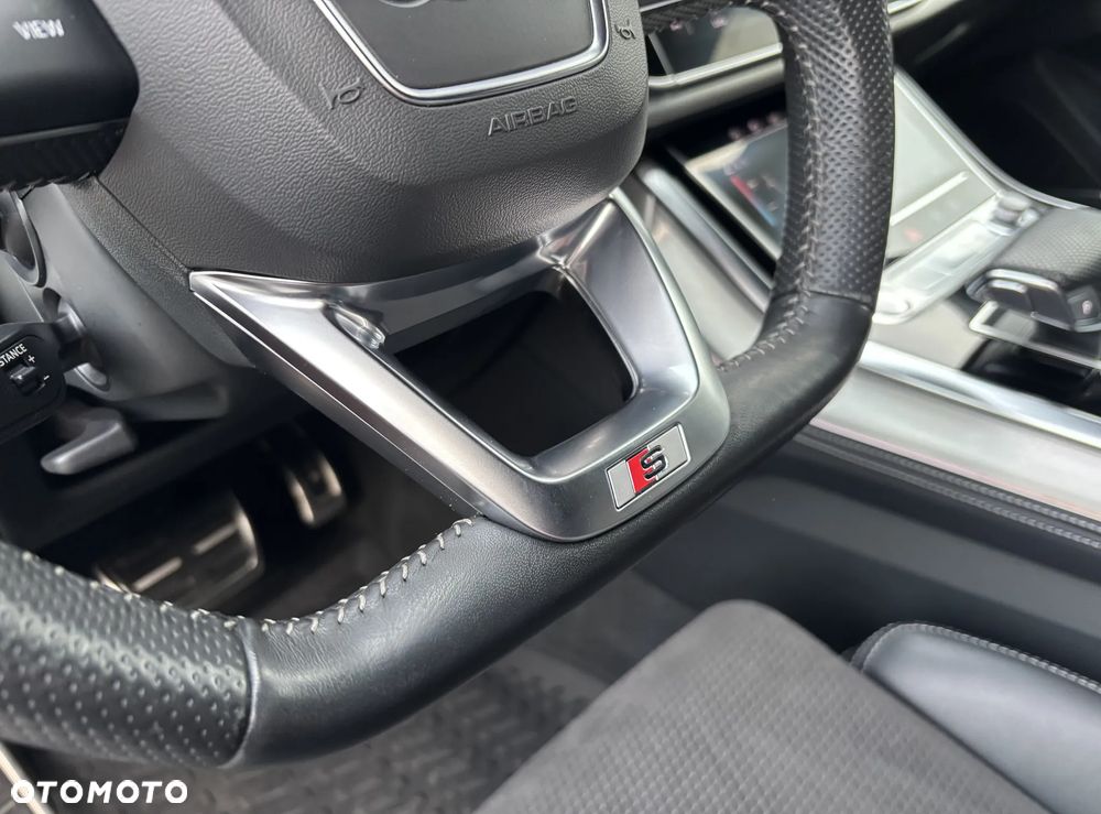 Audi Q8 - 29