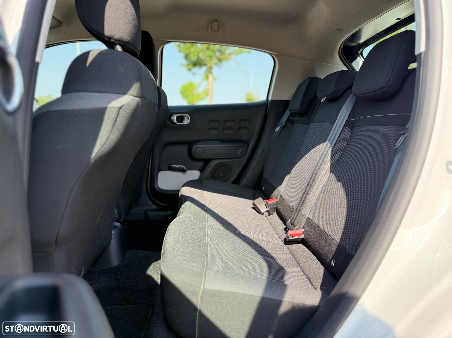 Citroën C3 1.2 PureTech C-Series - 11