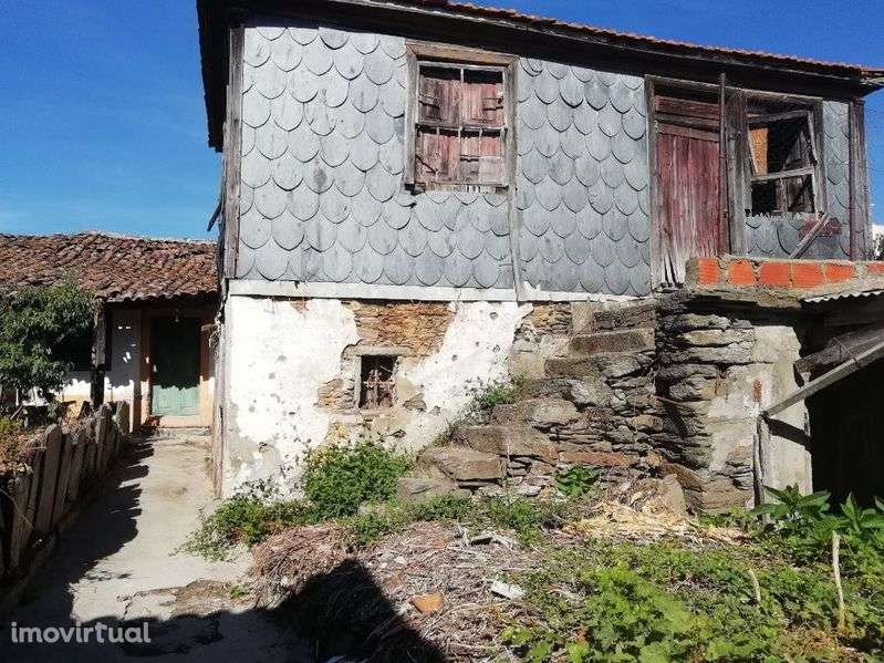 Vende-se Casa Centenària S. Joao da Pesqueira Otima para Turismo Rural - Grande imagem: 3/9