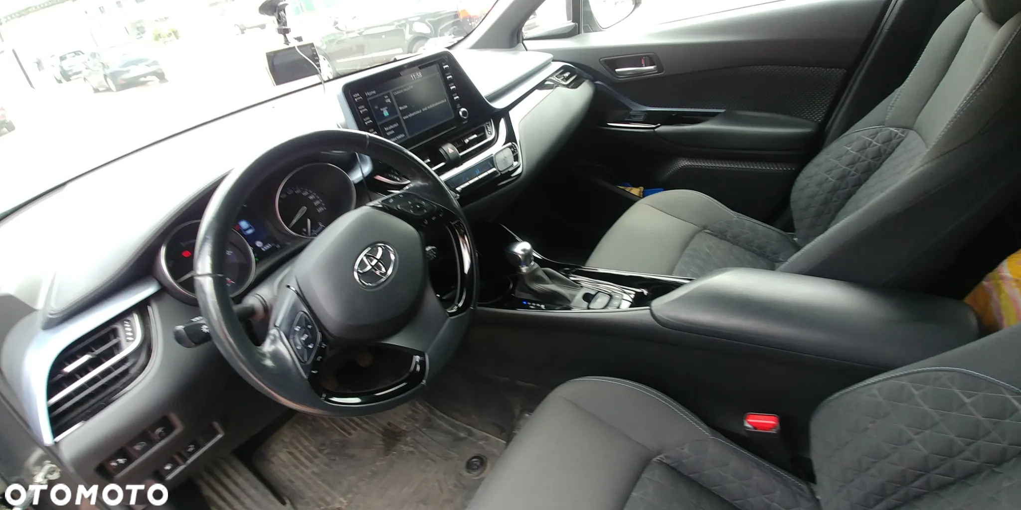 Toyota C-HR 1.8 Hybrid Style - 4