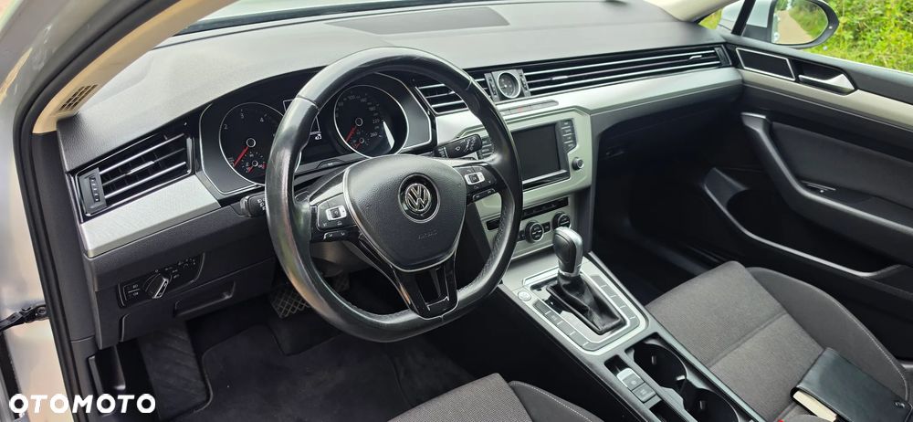 Volkswagen Passat 2.0 TDI BMT Comfortline DSG7 - 12