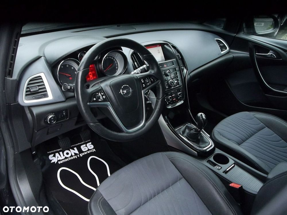 Opel Astra 1.6 BiTurbo D Start/Stop Dynamic - 28