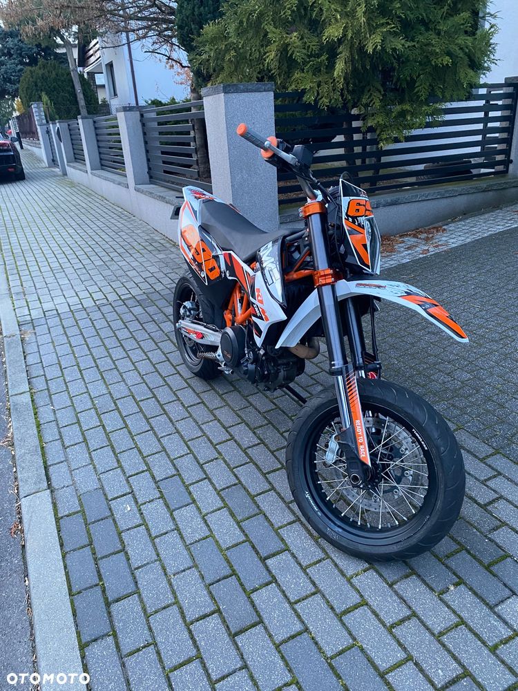 KTM SMC