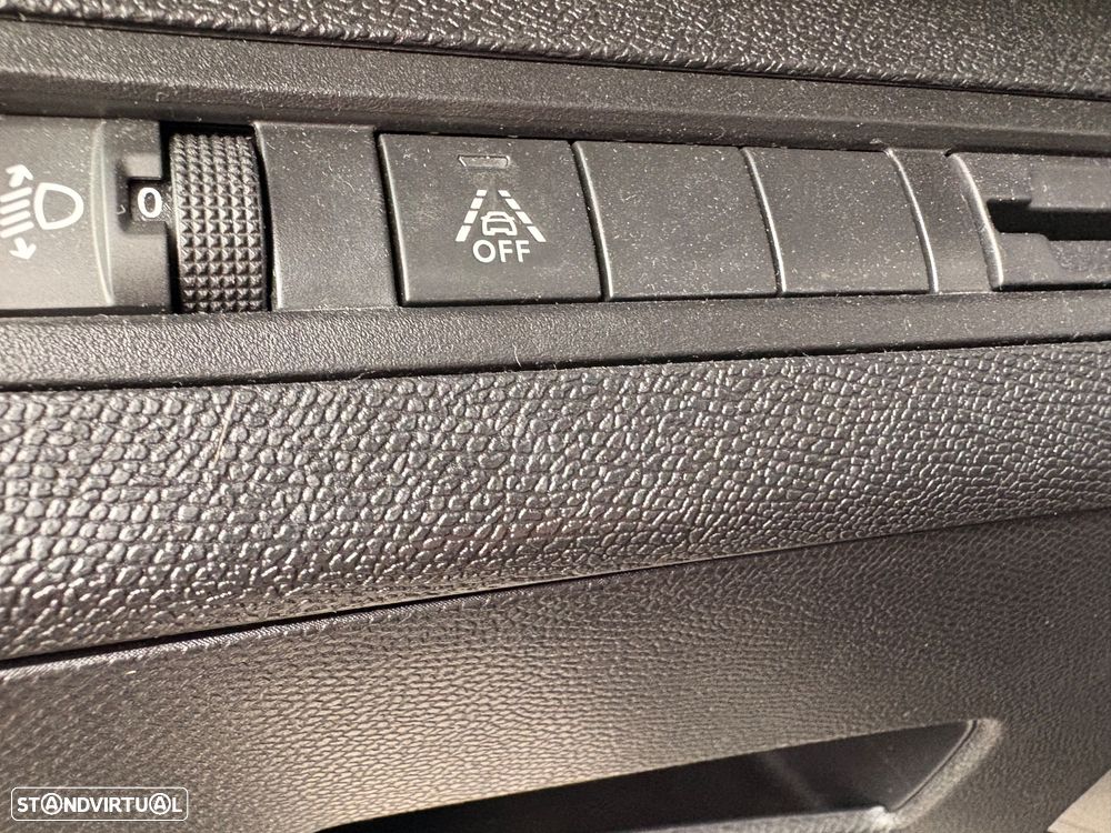 Peugeot 5008 1.5 BlueHDi Allure Pack EAT8 - 20