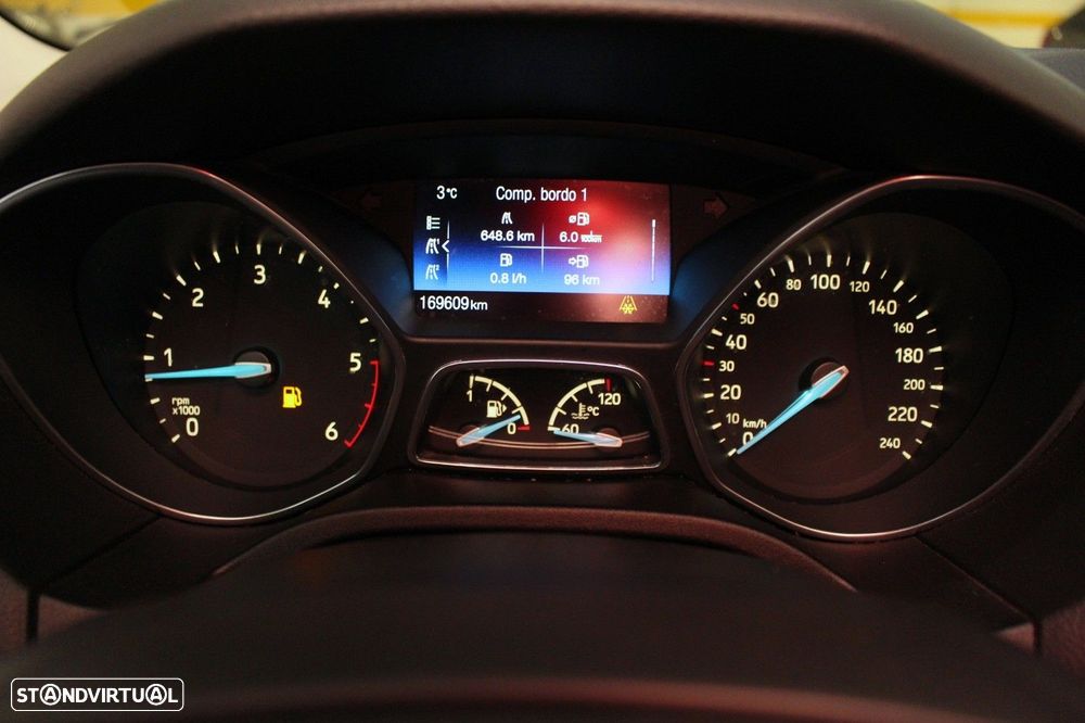 Ford Focus SW 1.5 TDCi Titanium - 21