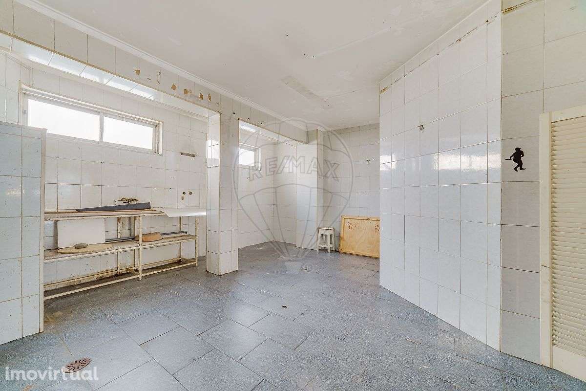 Armazém  para arrendamento - Grande imagem: 5/14