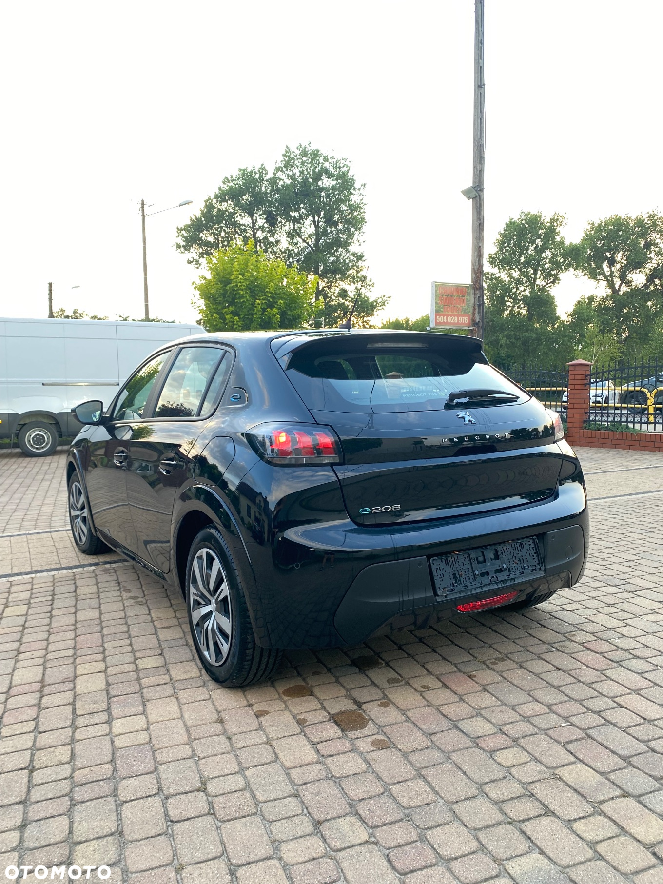Peugeot 208 e-208 Active Pack - 8