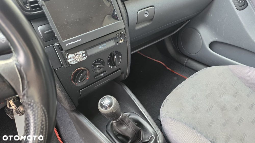 Seat Leon 1.9 TDI Signo - 17